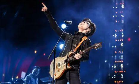 娱乐圈吃瓜还得看汪峰,吃瓜群众必备，汪峰带你领略幕后风云